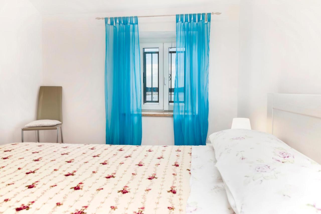 Sea View Apartment Rovinj Eksteriør billede